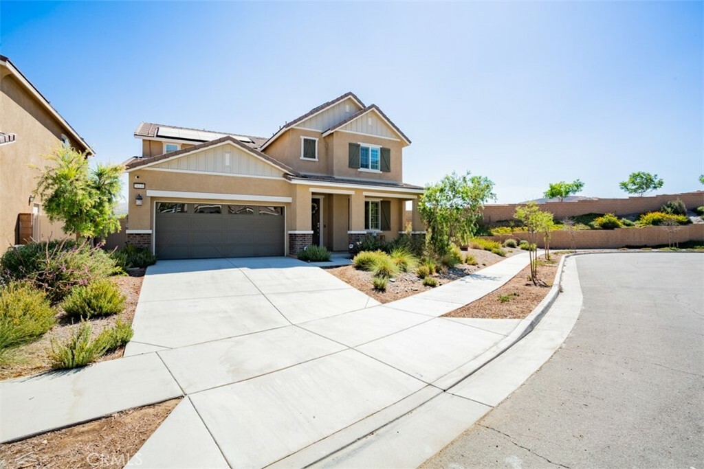 Property Photo:  26140 Almond Court  CA 92883 