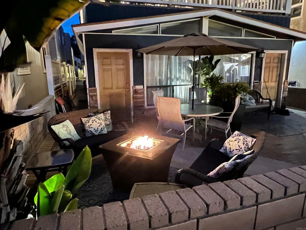 Property Photo: 722 Dover Court CA 92109