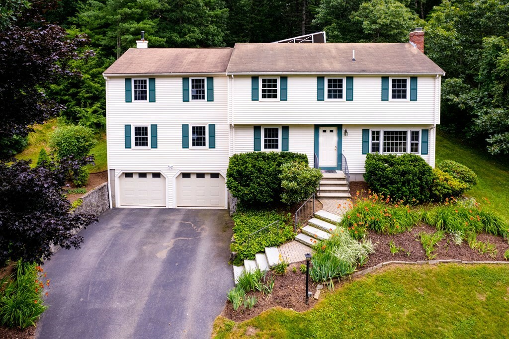 Property Photo:  8 Berry Ln  MA 01720 