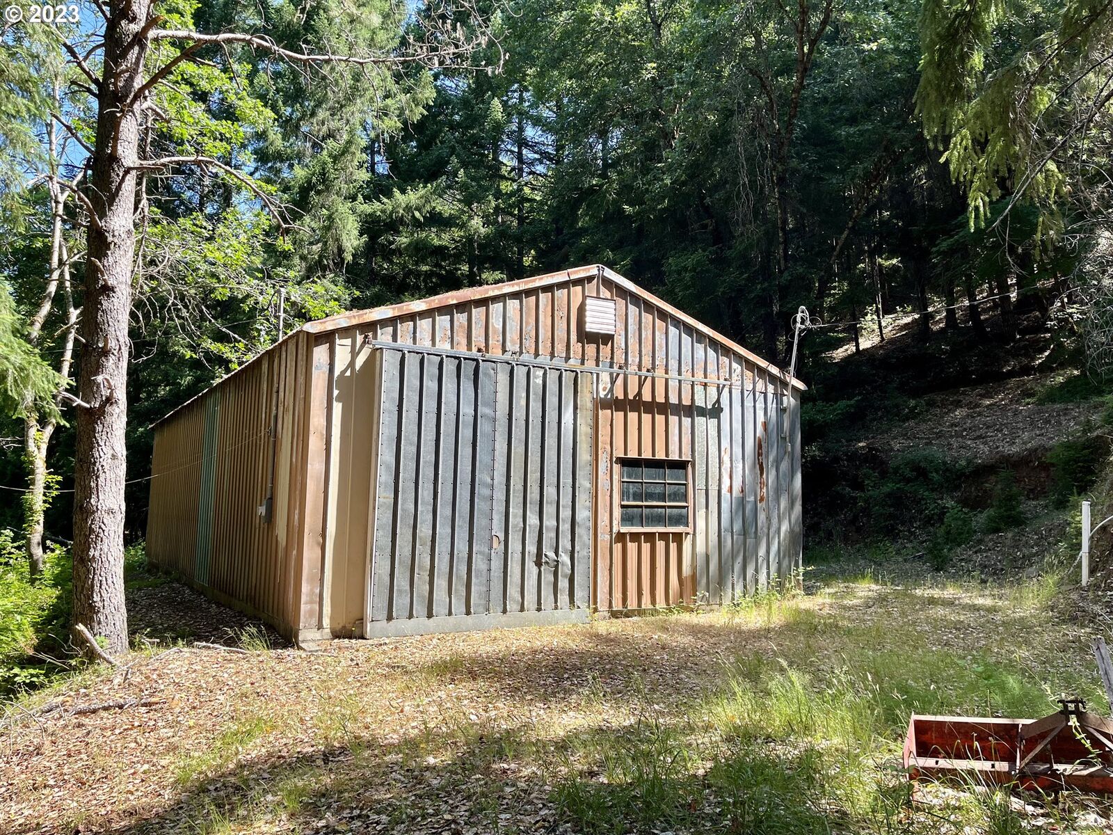 Property Photo: 0 Old House Creek Rd OR 97406