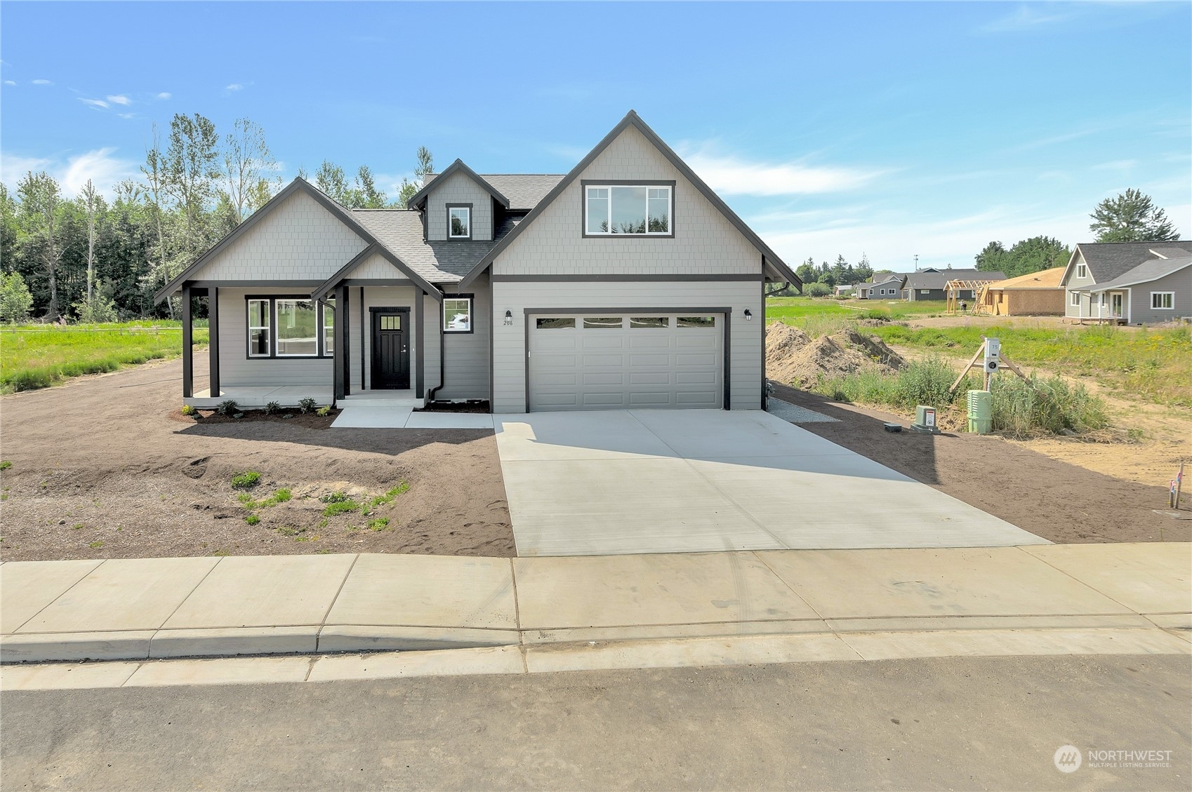 Property Photo: 206 Daybreak Lane WA 98276