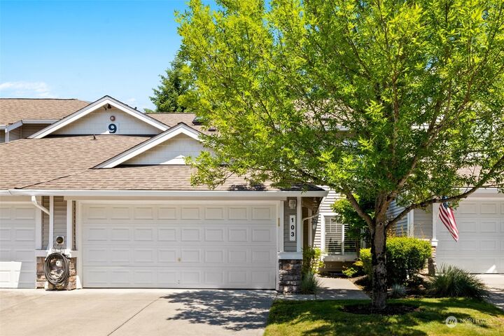 Property Photo:  5909 Panorama Drive SE 9-103  WA 98092 