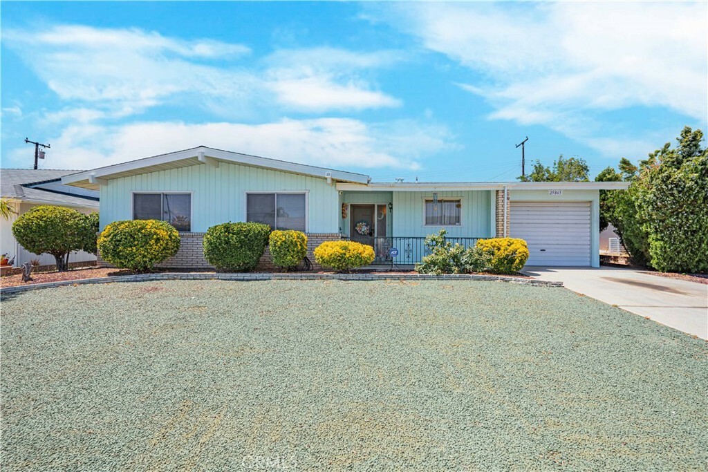 Property Photo:  25865 Interlechen Drive  CA 92586 