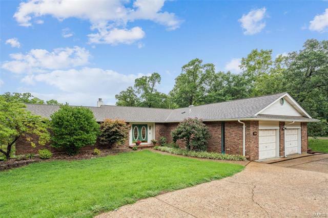 Property Photo: 40 E Lakeview Drive MO 63020