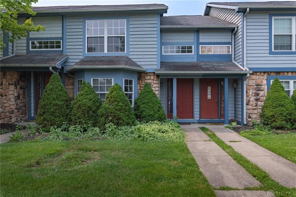 Property Photo: 262 Silver Bugle Lane OH 45449