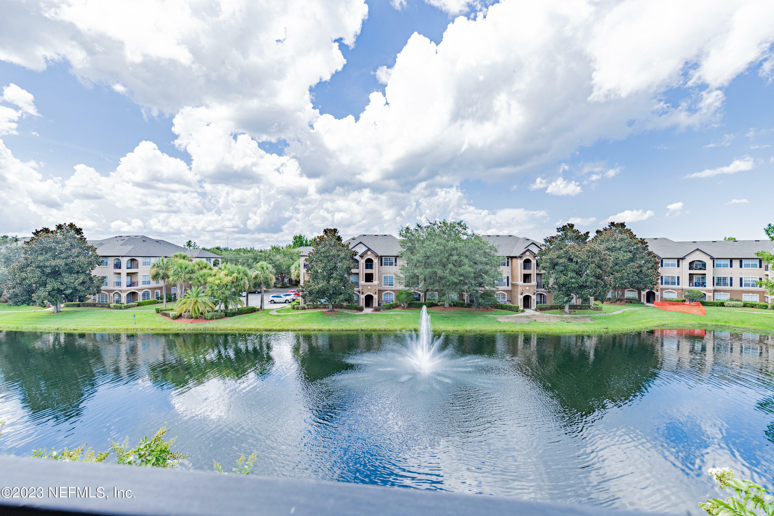 10961 Burnt Mill Rd 1636  Jacksonville FL 32256 photo