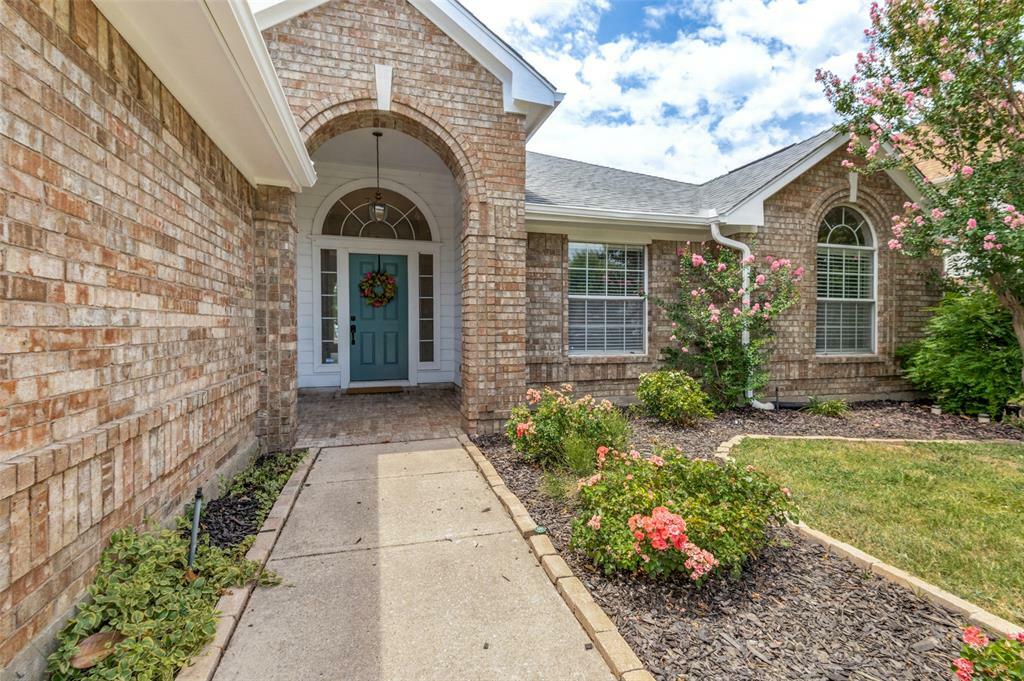 Property Photo:  8428 High Brush Drive  TX 75249 