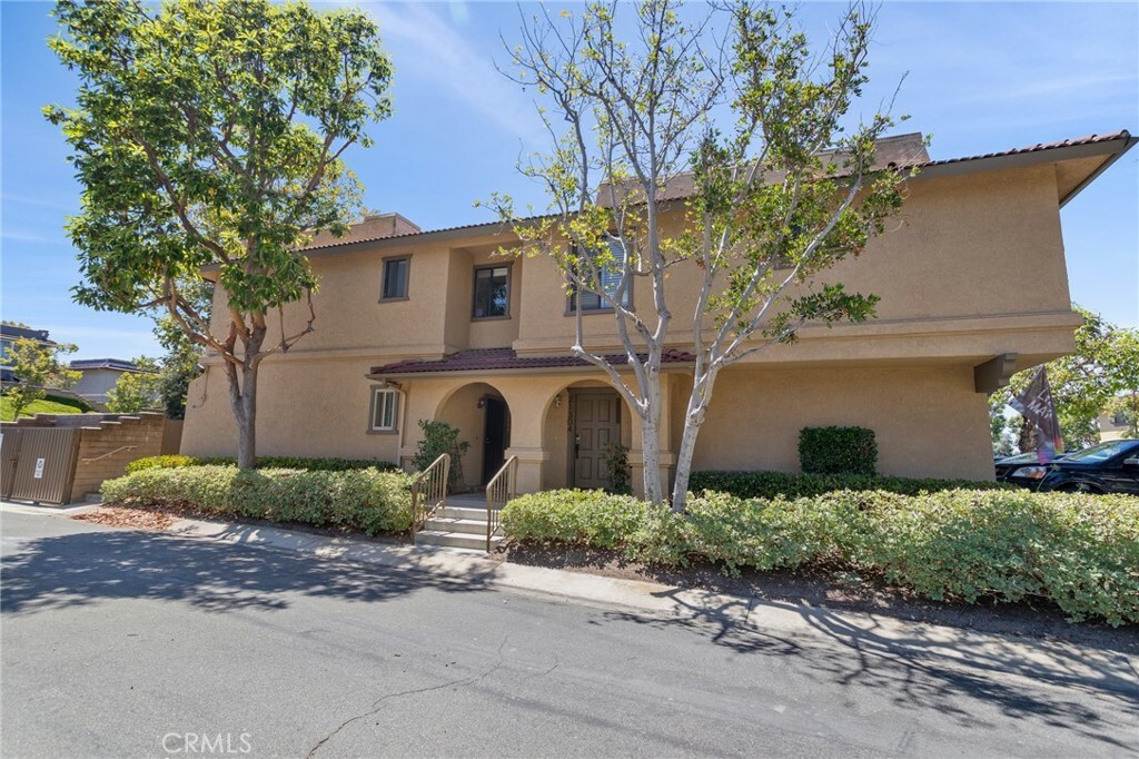 Property Photo:  21302 Balsam Lane 1  CA 92630 