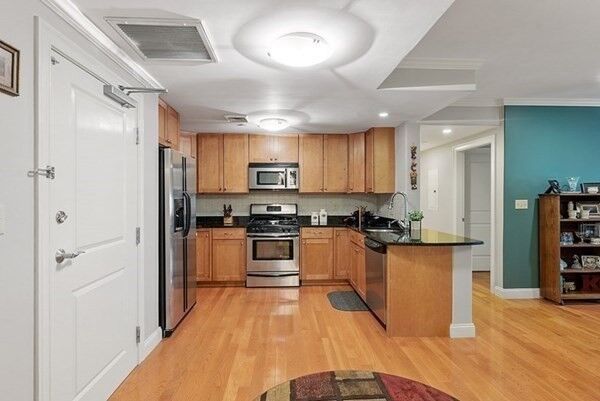 Property Photo:  426 Main Street 205  MA 02180 