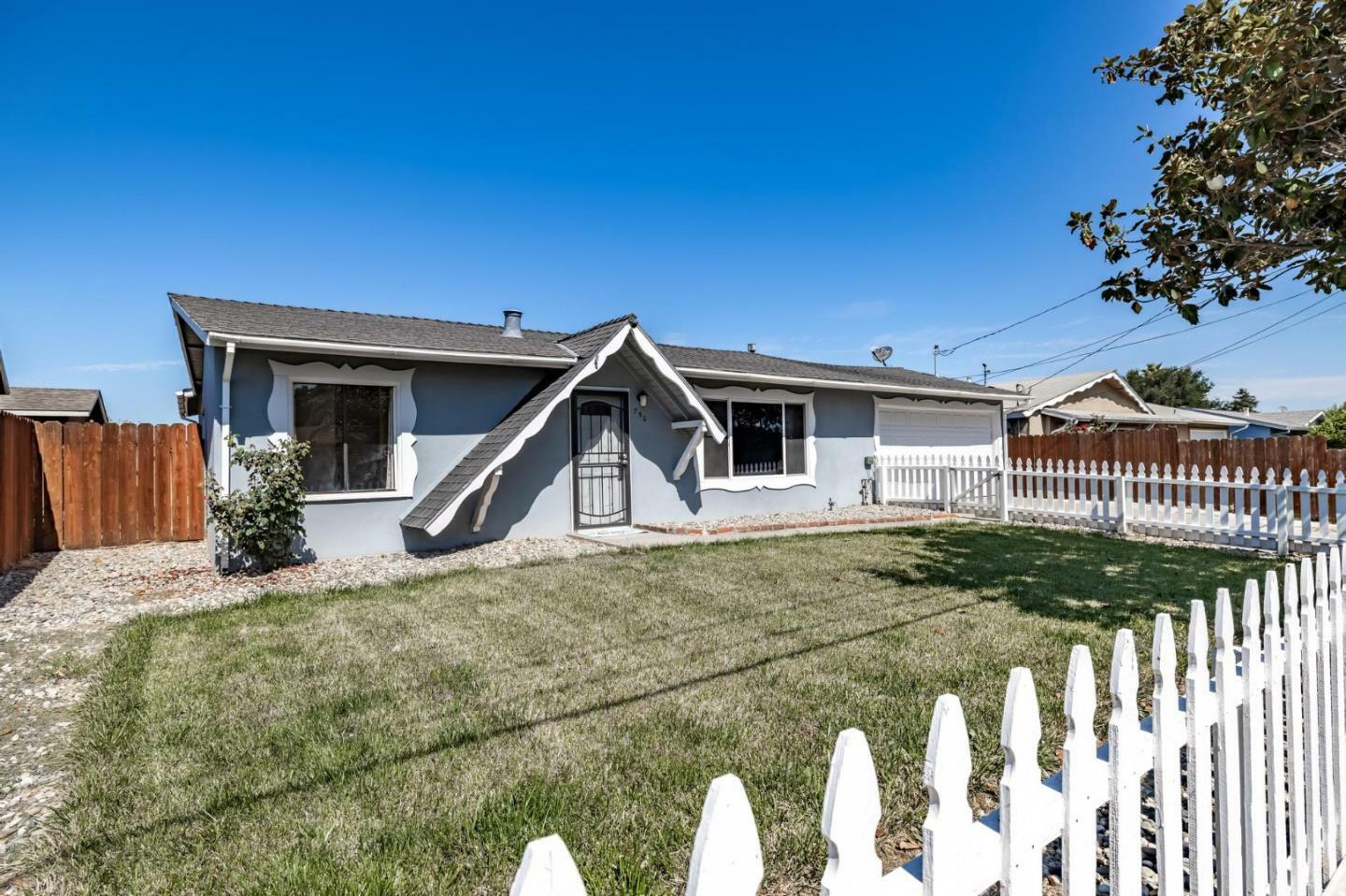 Property Photo:  750 El Camino Paraiso  CA 95023 