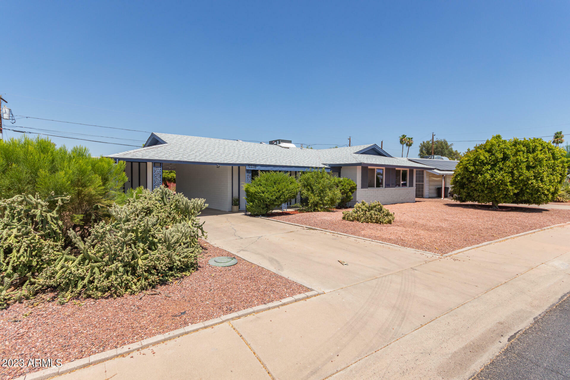 Property Photo: 12235 N Riviera Drive AZ 85351
