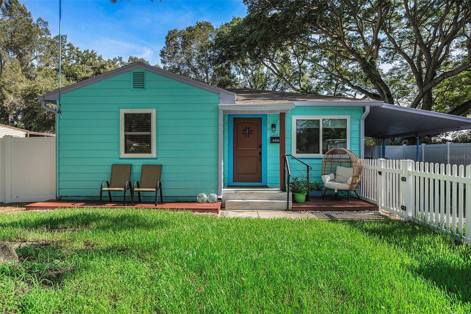 Property Photo: 839 59th Avenue NE FL 33703