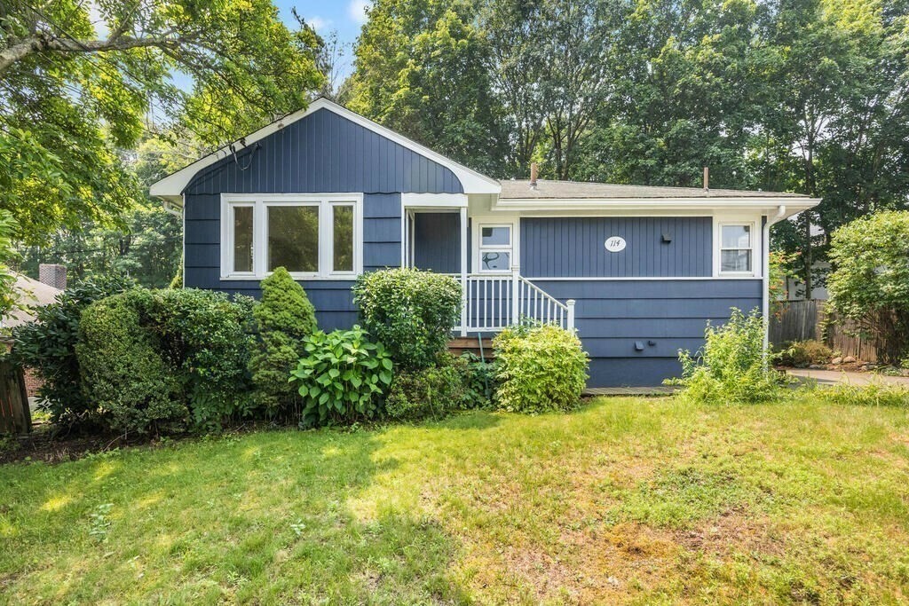 Property Photo:  114 Lake Street  MA 02451 