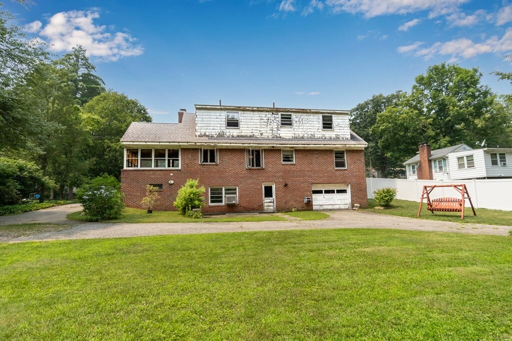 Property Photo: 36 Lee St MA 01028