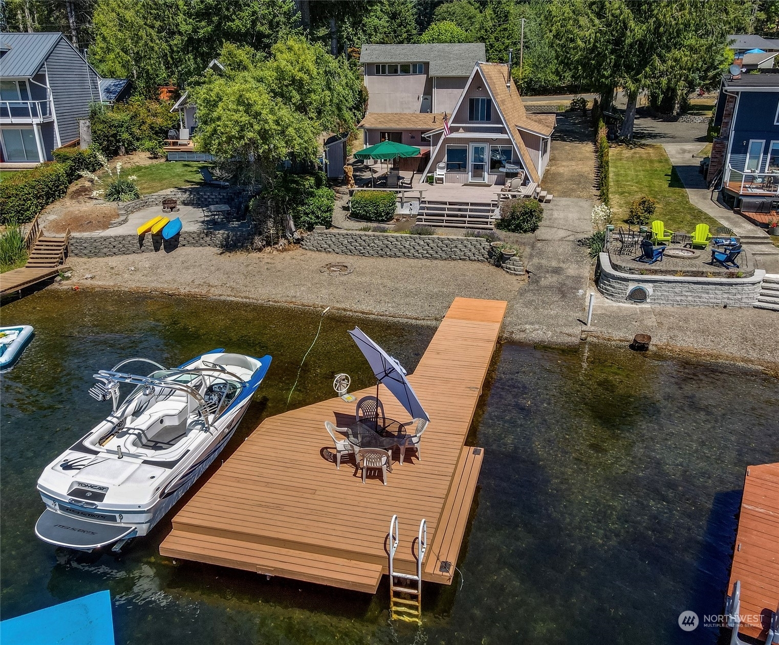 Property Photo:  21 E Shore Dr  WA 98546 