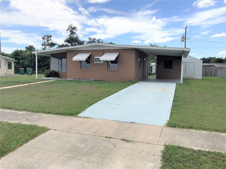 Property Photo: 2241 Ednor Street FL 33952