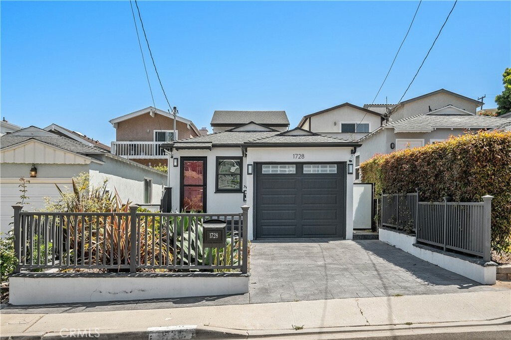 Property Photo:  1728 Goodman Ave  CA 90278 