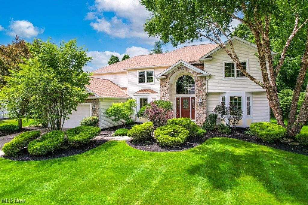 Property Photo:  5284 Denise Court  OH 44139 