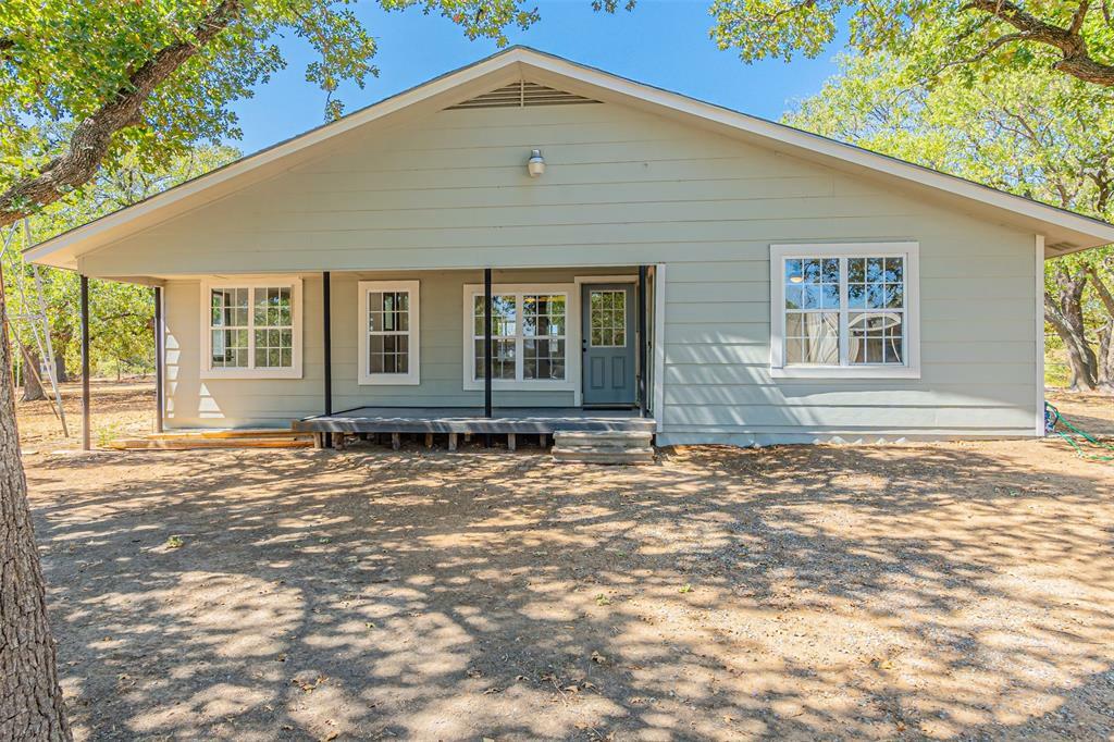 Property Photo:  1900 County Road 411  TX 76009 