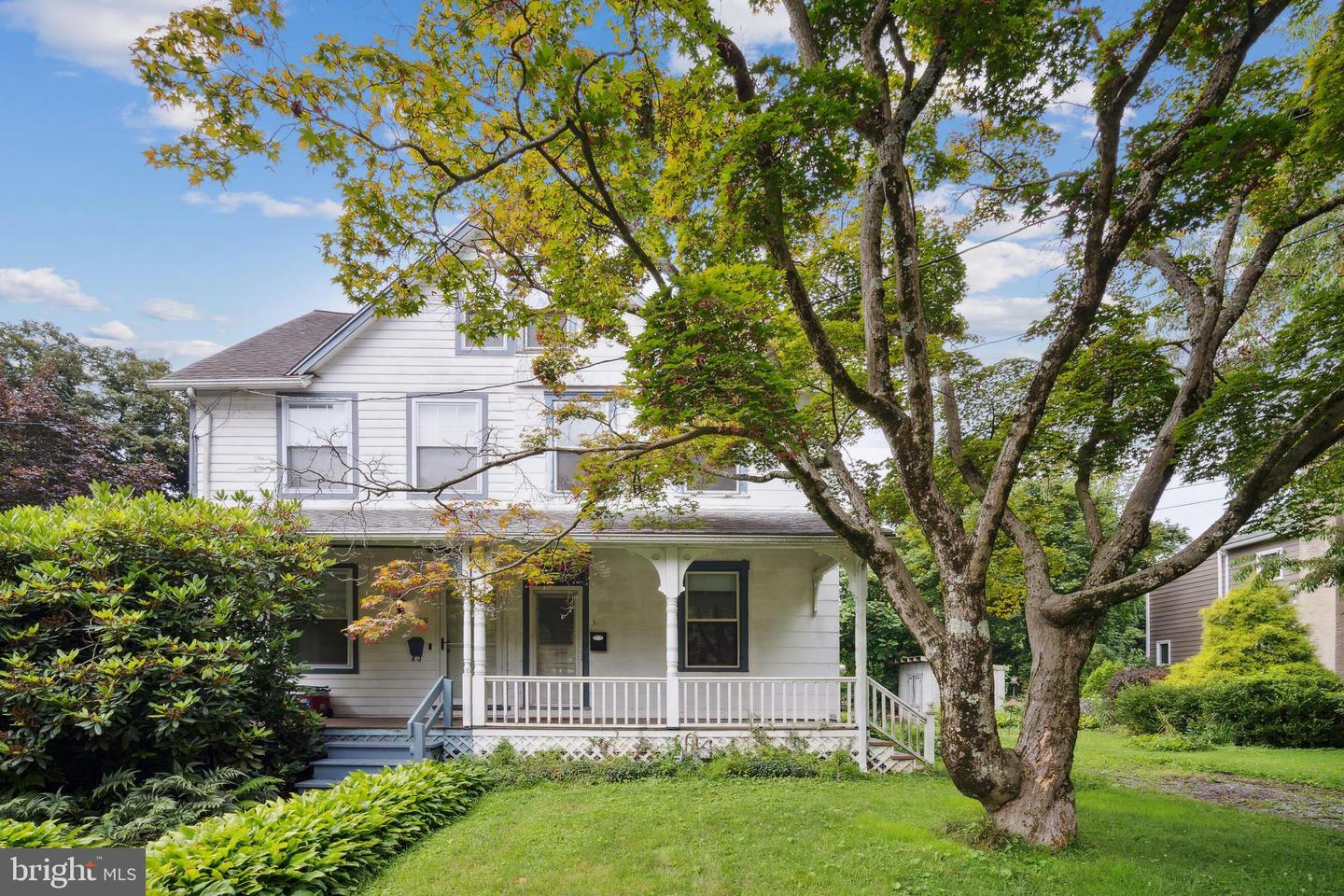 Property Photo: 316 Union Avenue PA 19081