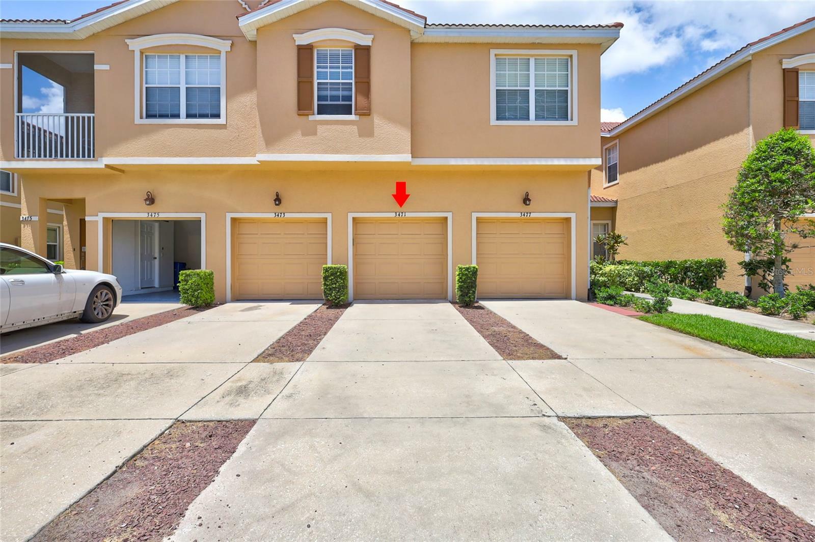 Property Photo:  3471 Parkridge Circle 17-201  FL 34243 