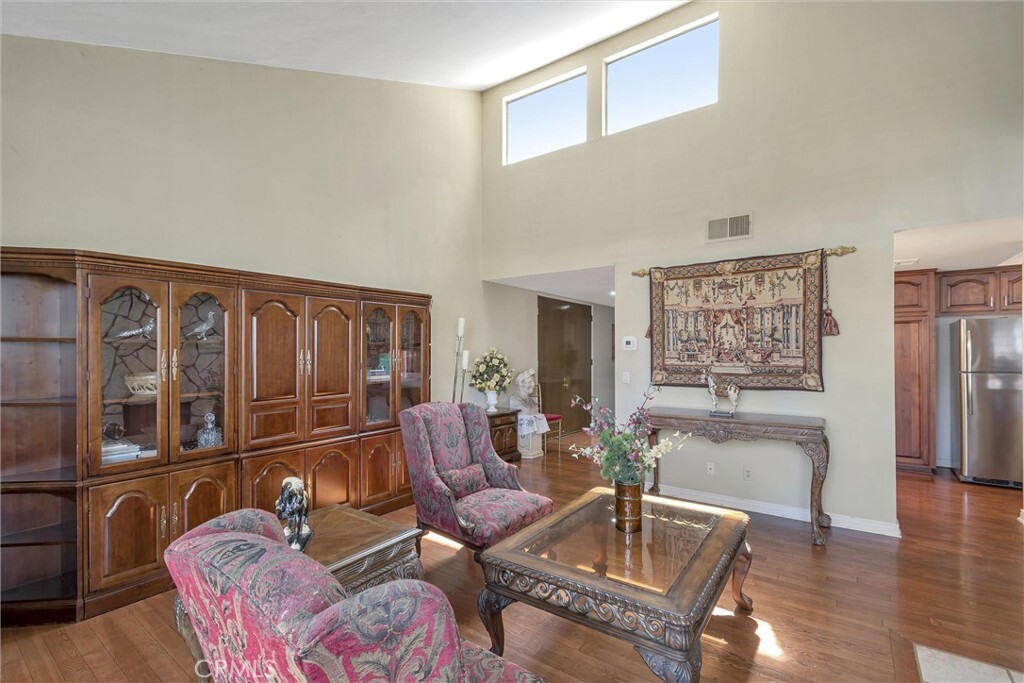 Property Photo: 17711 Margate Street 316 CA 91316
