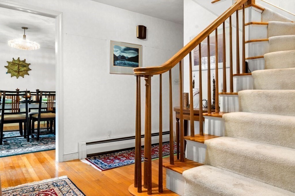 Property Photo: 6 Vinson Cir MA 01890