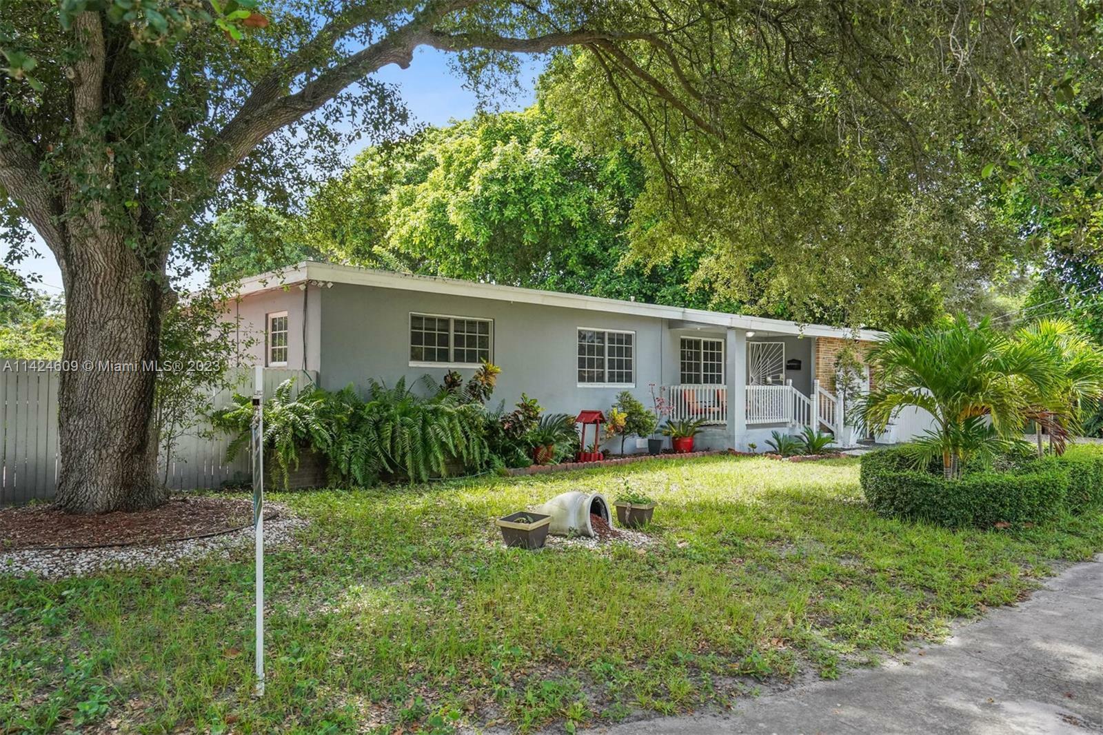 Property Photo:  12995 NE 5th Ave  FL 33161 