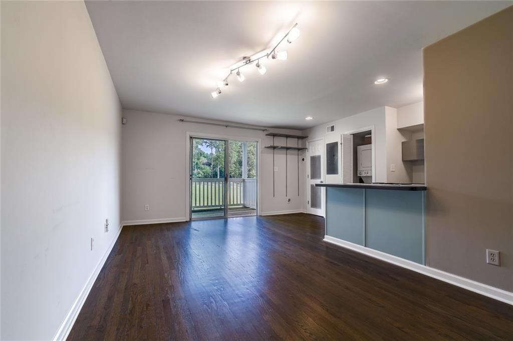 Property Photo:  1412 Foxhall Lane SE 4  GA 30316 