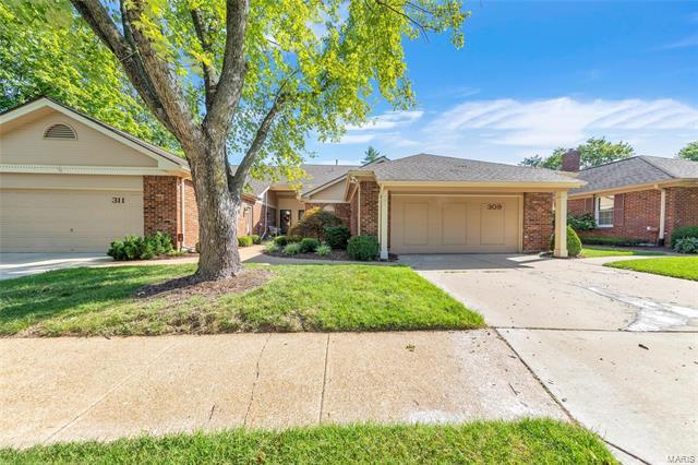 309 Morristown Court  Chesterfield MO 63017 photo