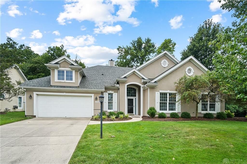 Property Photo: 1214 Forest Walk Drive OH 45459