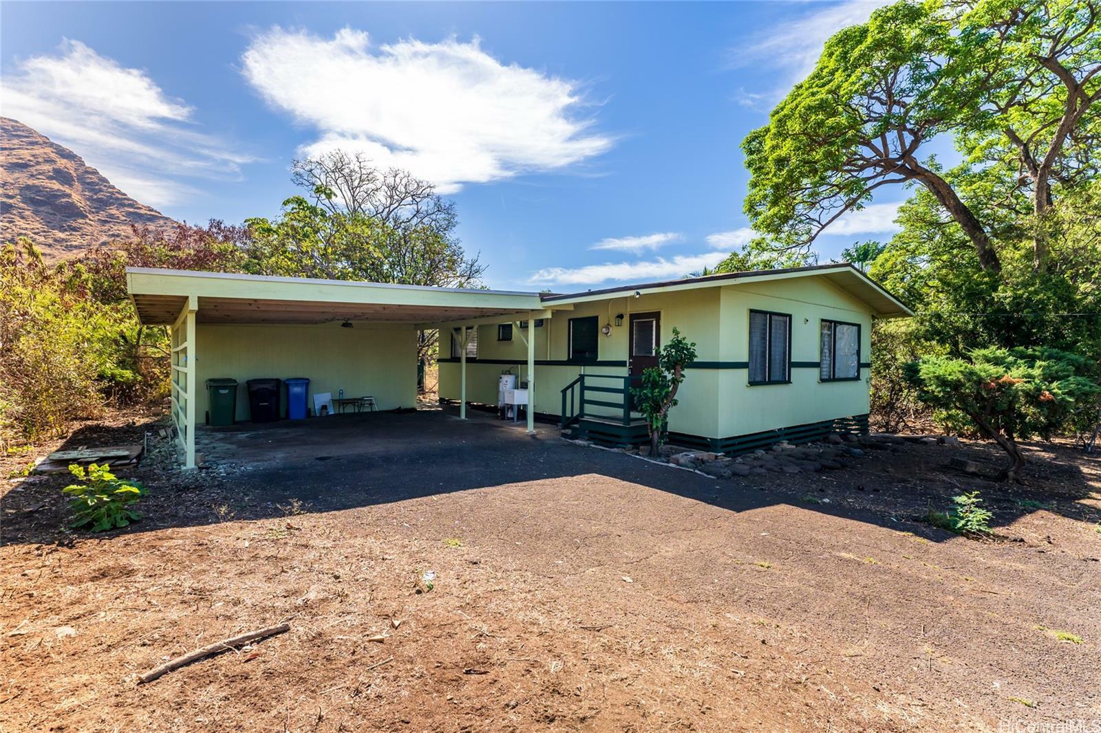 Property Photo:  84-439 Makaha Valley Road  HI 96792 