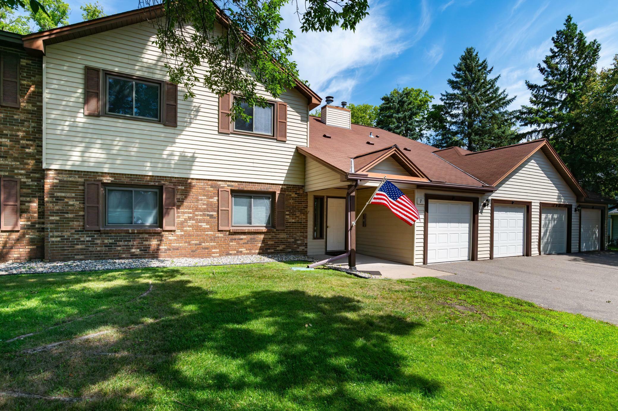 Property Photo:  7 Fox Ridge Court C  MN 55118 