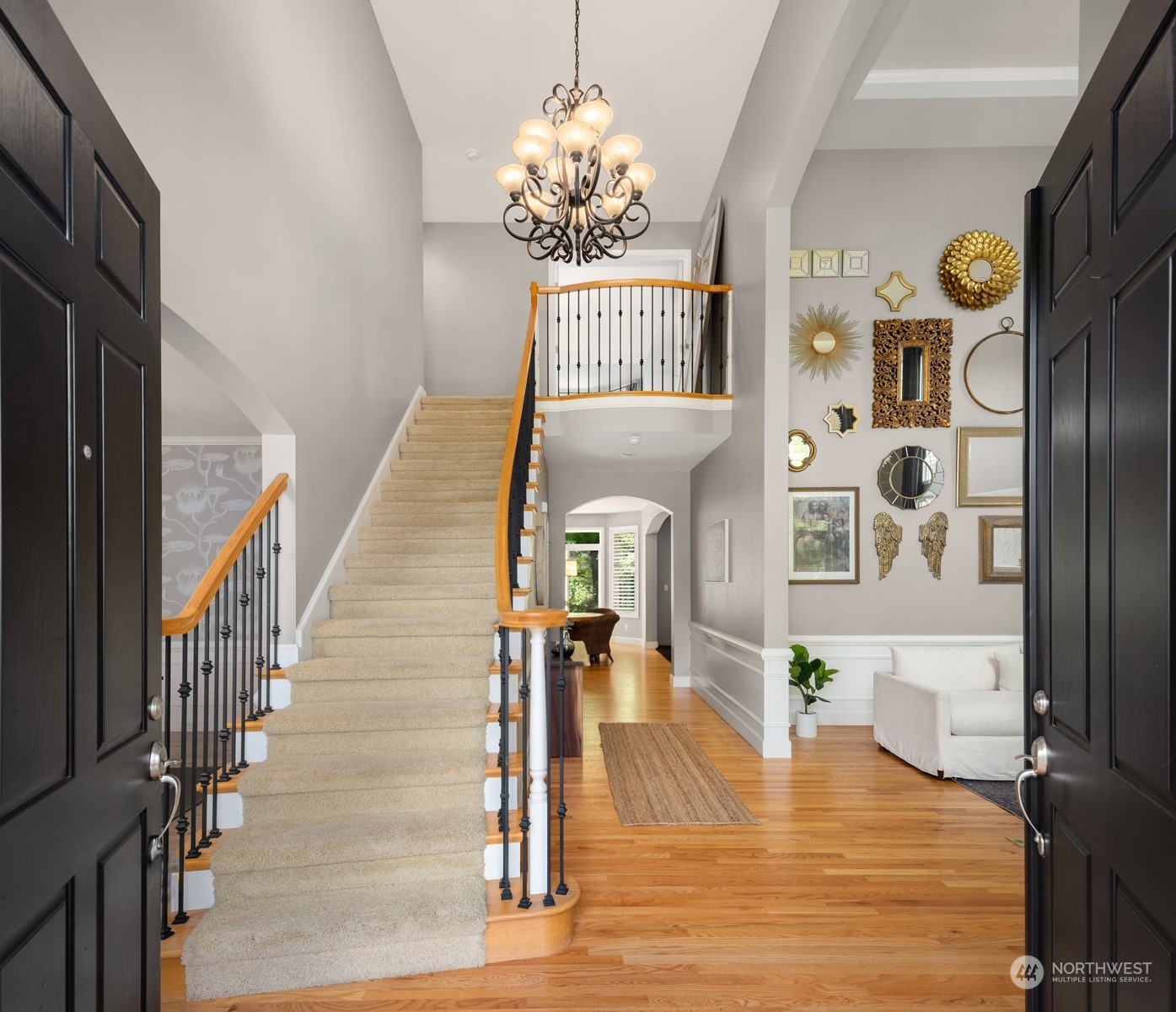 Property Photo: 24114 E Greystone Lane WA 98020
