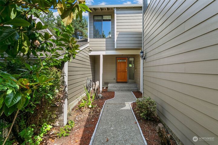 Property Photo:  2506 174th Avenue NE  WA 98052 