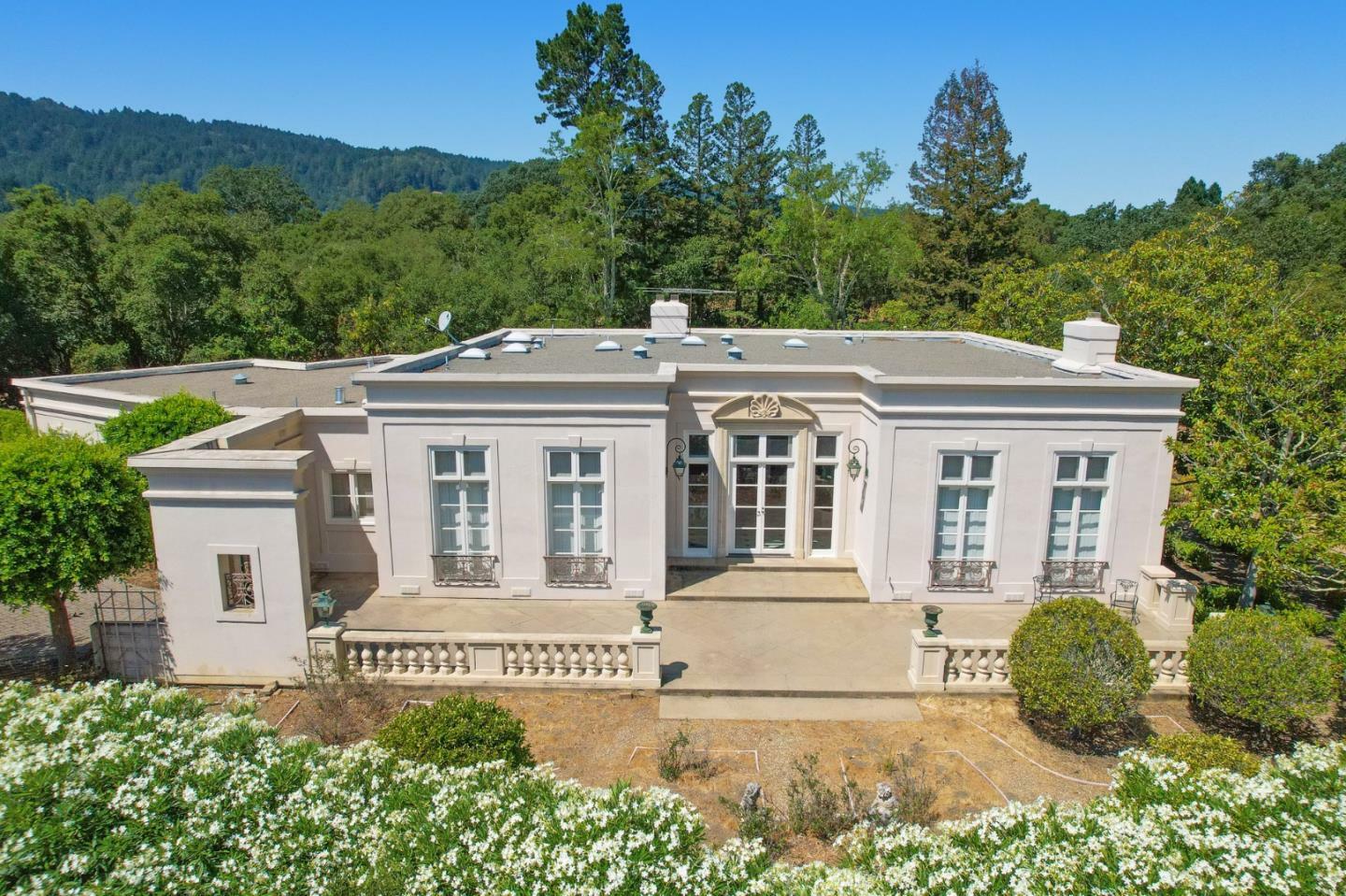 Property Photo: 309 Olive Hill CA 94062