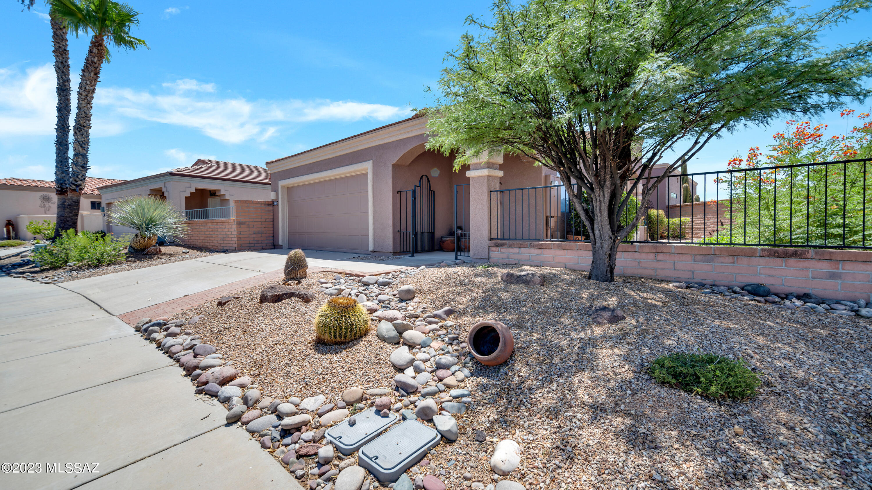 Property Photo: 1865 W Placita De Diciembre AZ 85622