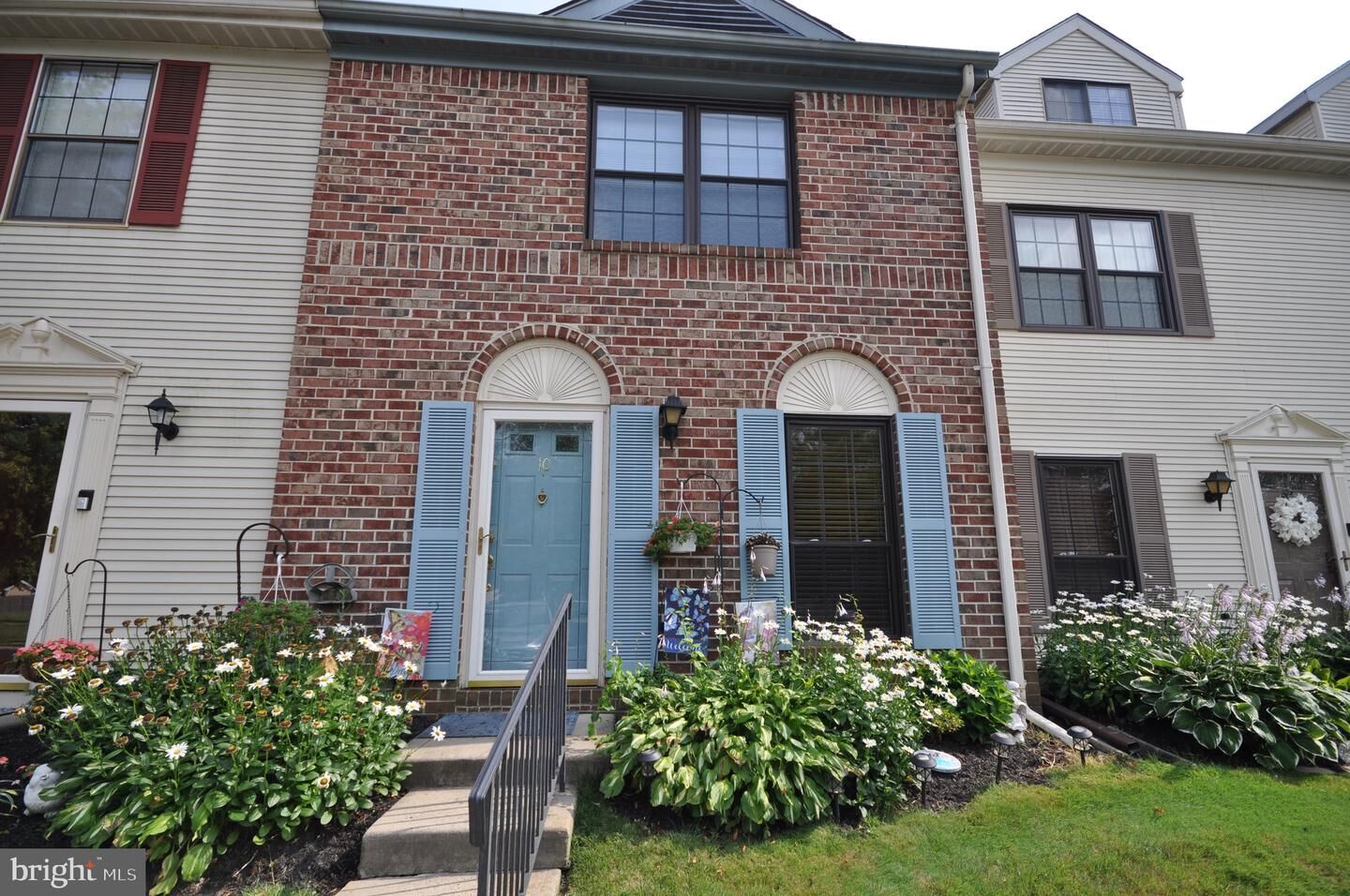 Property Photo: 10 Arthur Place NJ 08648