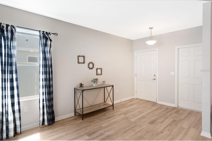 Property Photo:  520 Monticelli Drive  FL 33844 