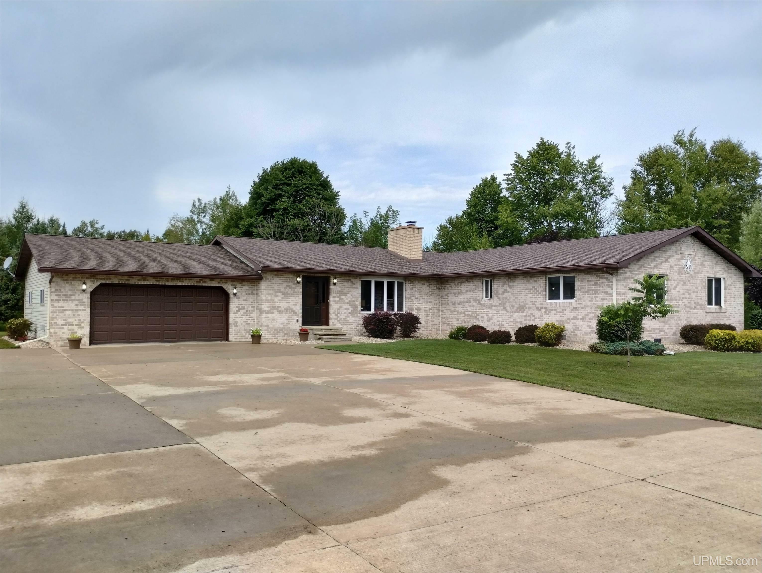 Property Photo:  N16907 Eustis  MI 49807 