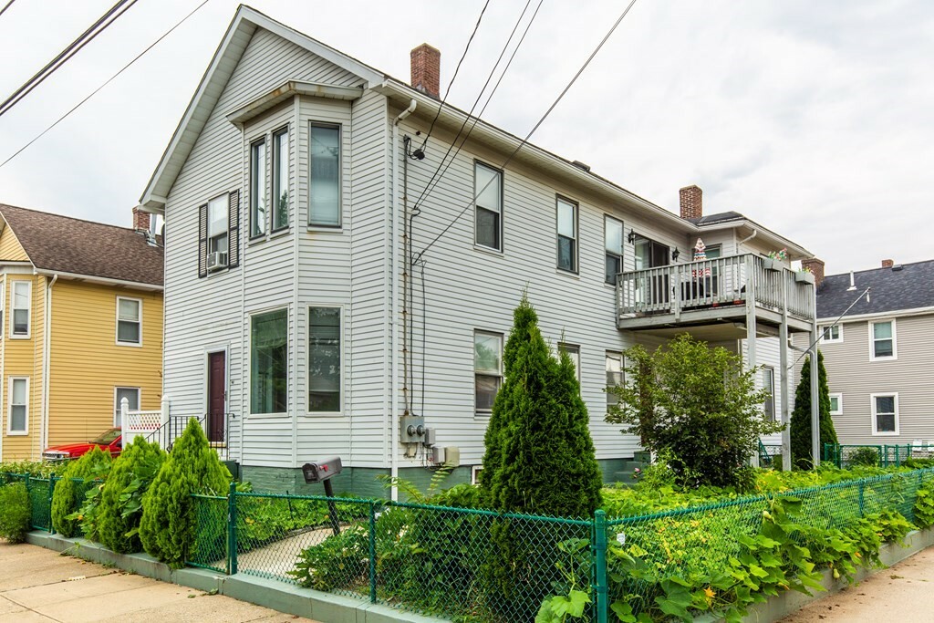 Property Photo:  102 Meadow St  RI 02860 