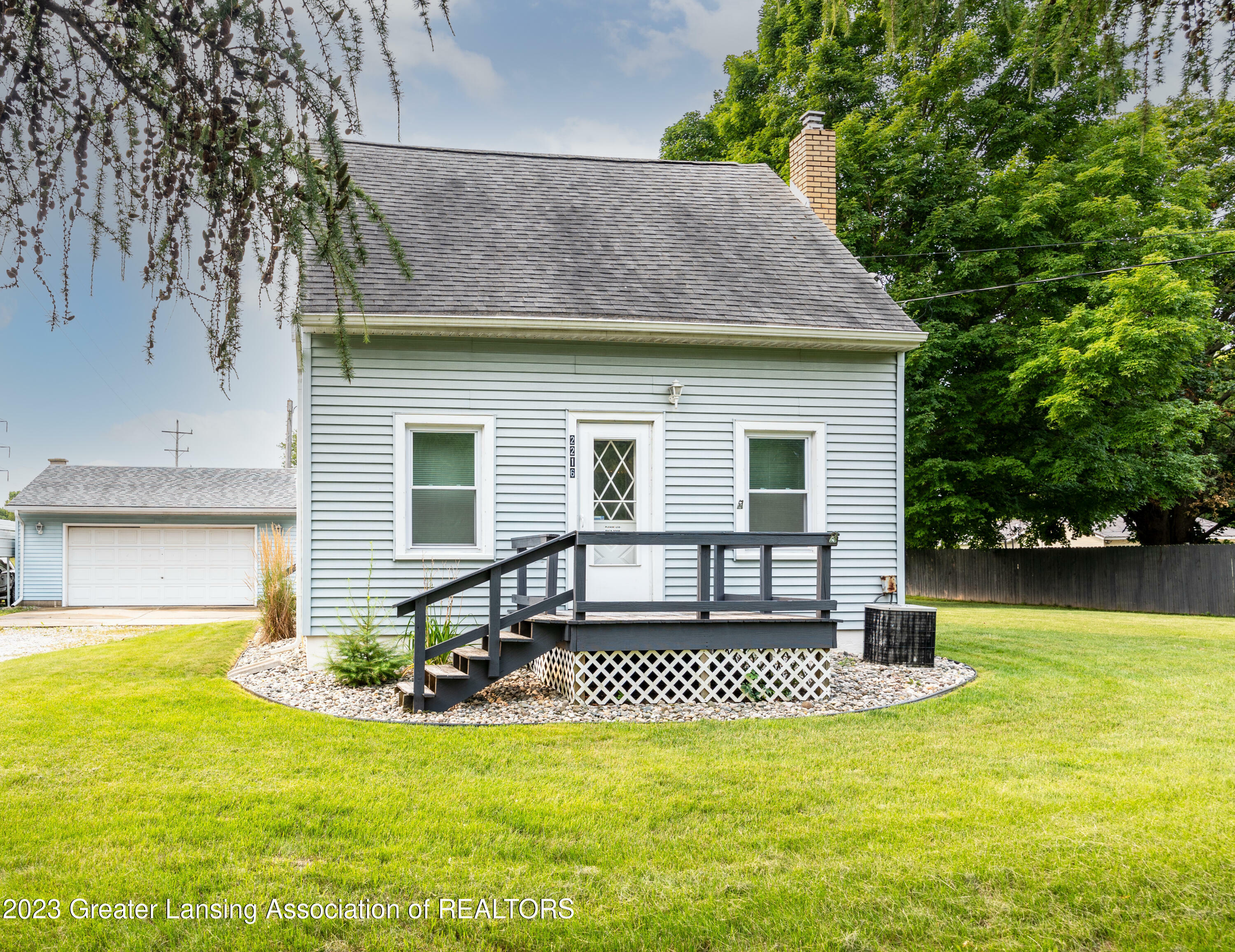 Property Photo:  2216 E Cavanaugh Road  MI 48910 