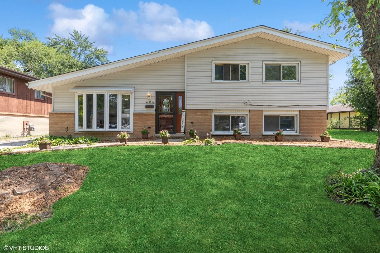 Property Photo: 403 Rutledge Street IL 60466