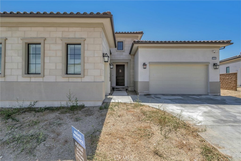 Property Photo:  12553 N Gallup Court  CA 91326 