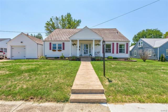 Property Photo:  807 West Main Street  MO 63601 