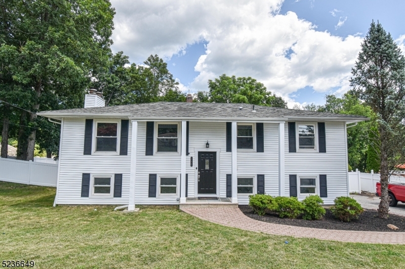 Property Photo: 1 Mirror Pl NJ 07438
