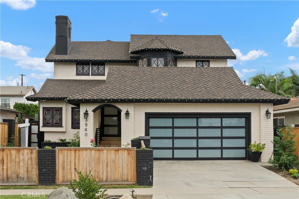 Property Photo: 3540 Pine Avenue CA 90807