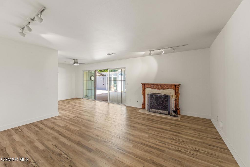 Property Photo: 2994 Alice Drive CA 91320
