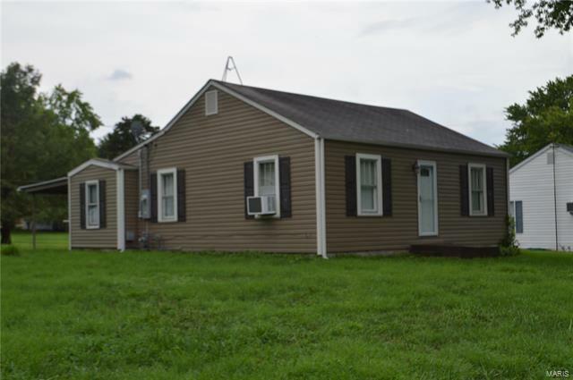 Property Photo: 1483 Veterans Drive MO 63020