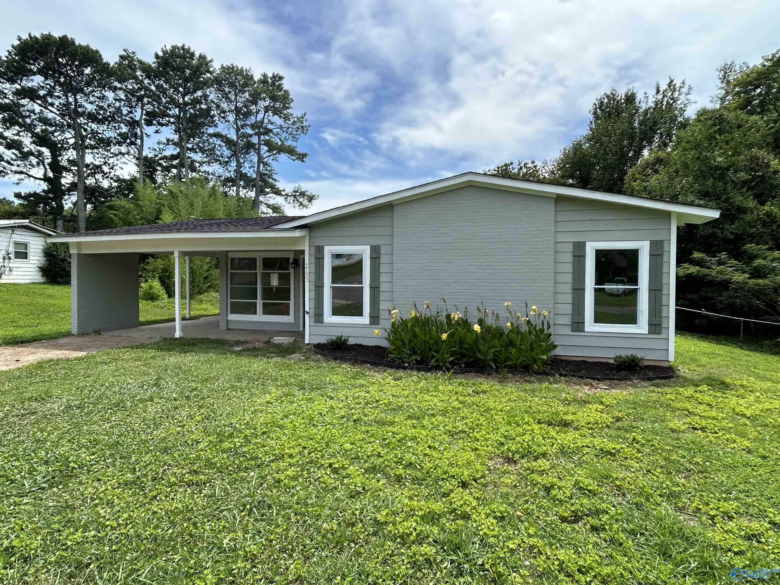 2133 Griffith Drive  Huntsville AL 35810 photo